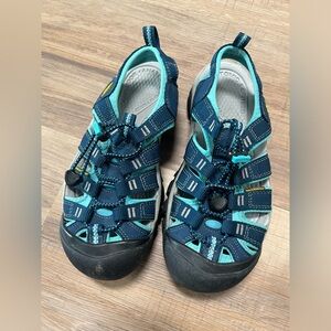 Keen Newport water shoe